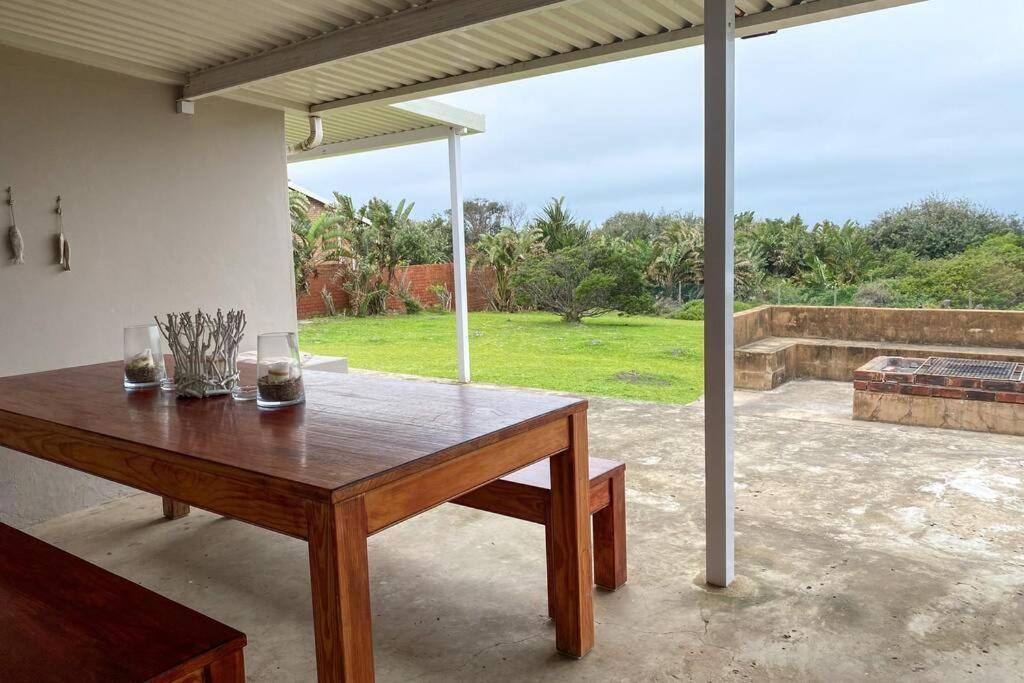 Tamassa Holiday Home On The Beach, In Port Edward Exterior foto